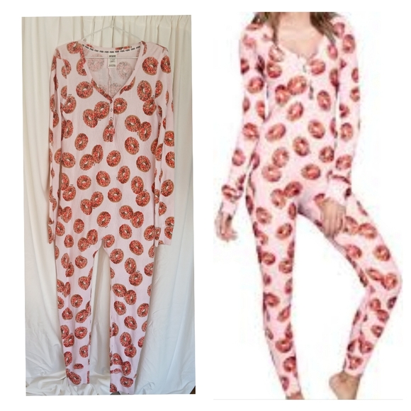 PINK Victoria's Secret Pink Donut Print Pajama Set - Picture 2 of 10